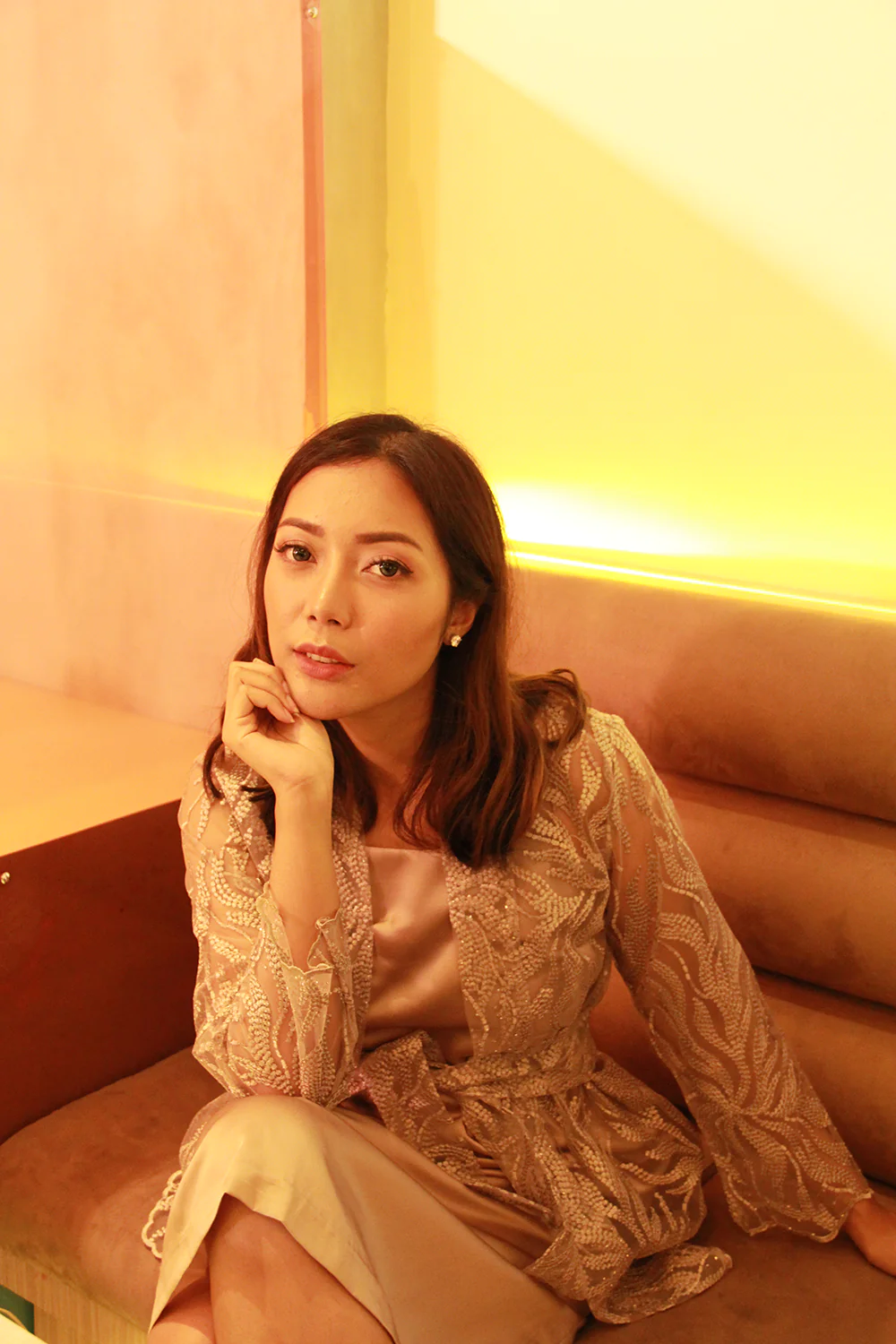 Cray Lace Dress in Rose Gold