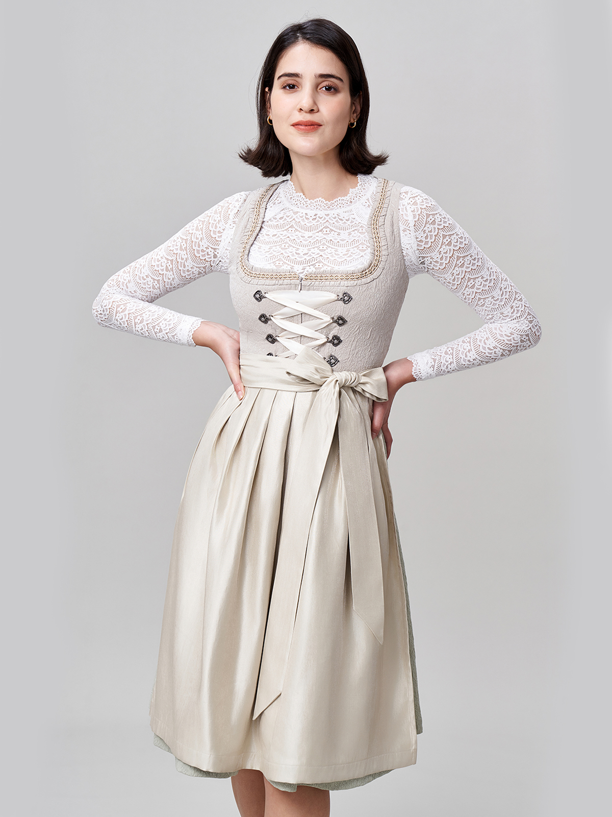 Damen Beige Zwei verdeckte Eingriffstaschen Floralem Muster Dirndl KATHARINA