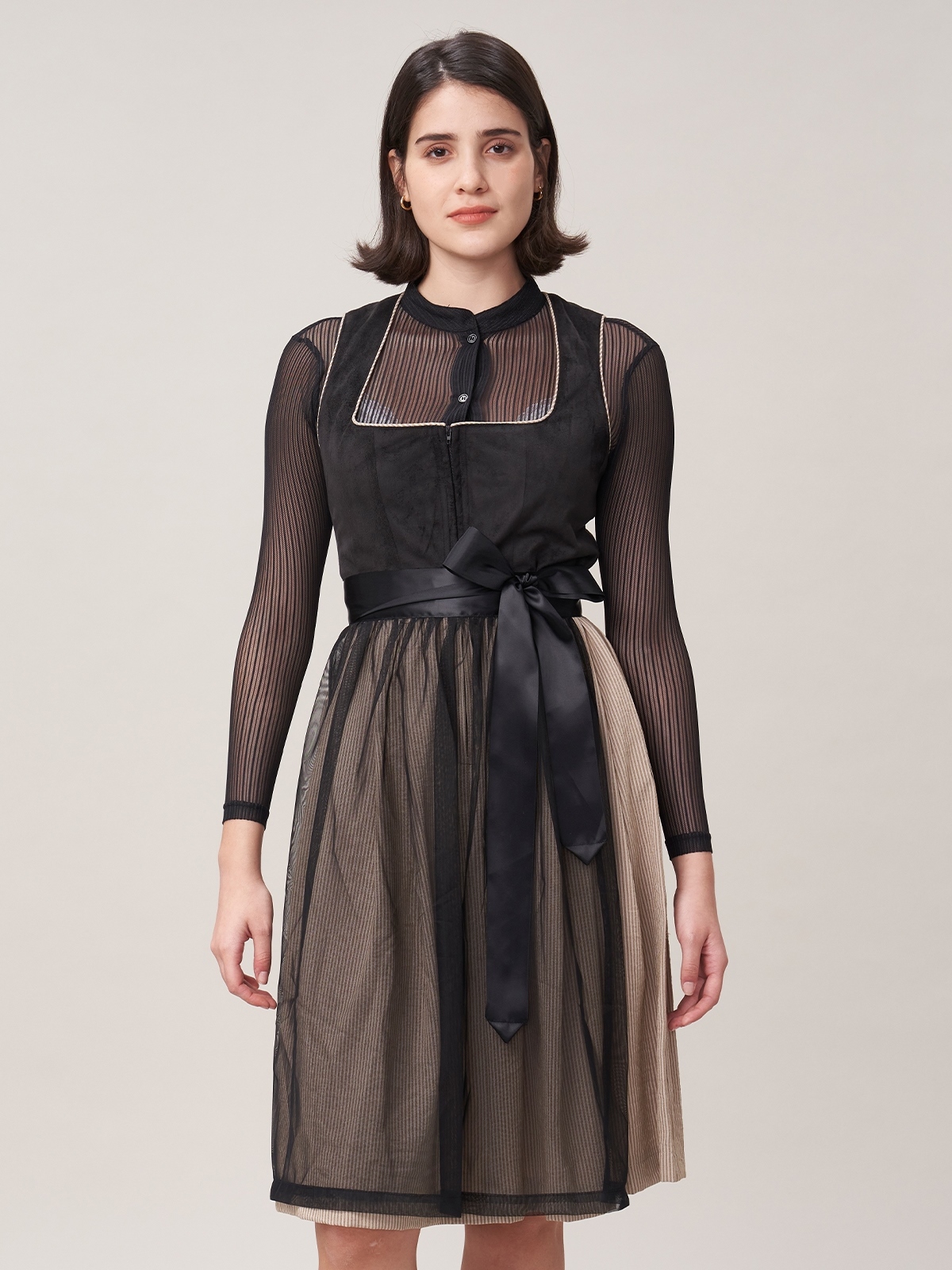 Damen Schwarz Zwei verdeckte Eingriffstaschen Dirndl WERNY