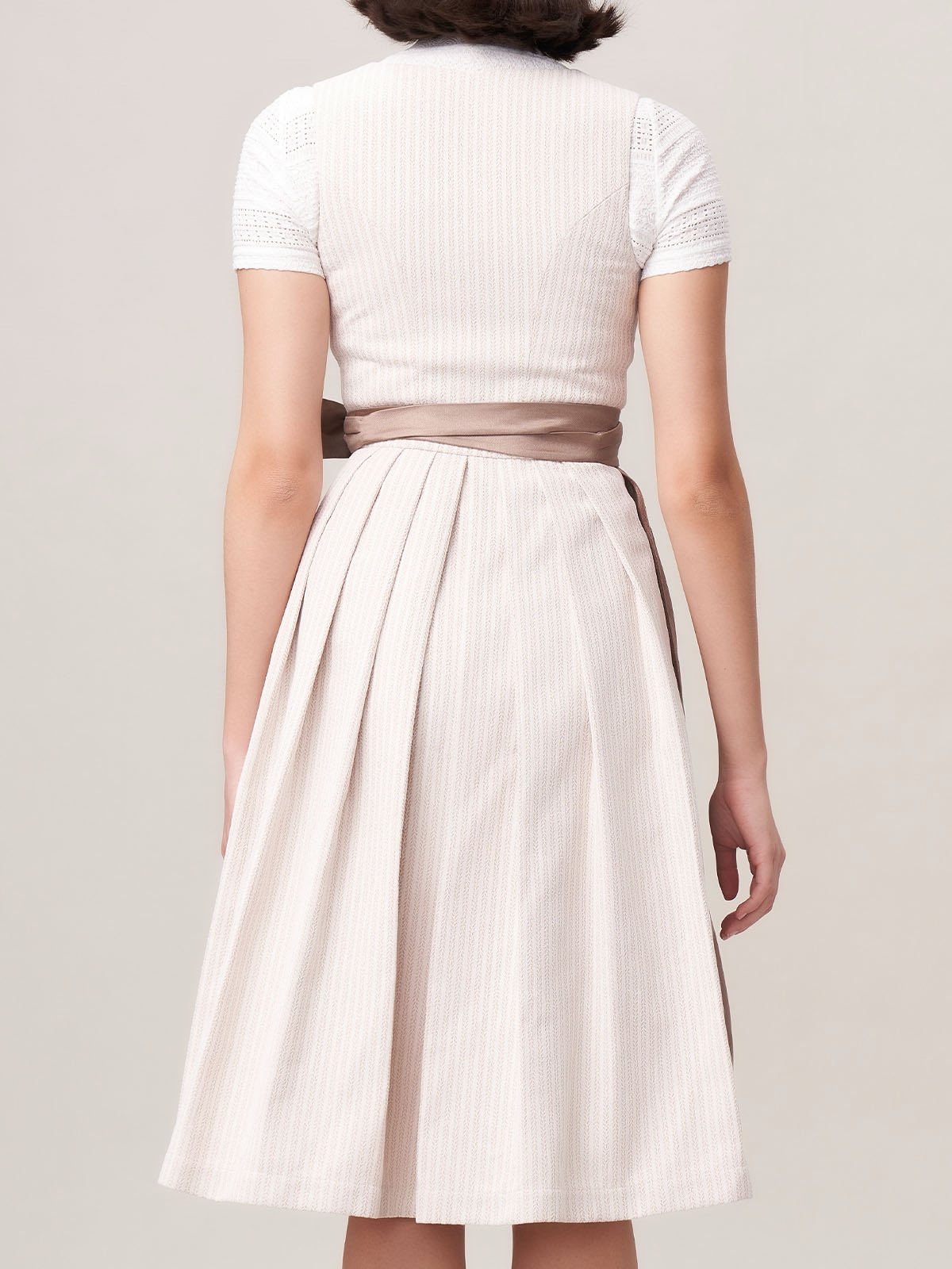 Damen Beige Zwei verdeckte Eingriffstaschen Dirndl HELENA