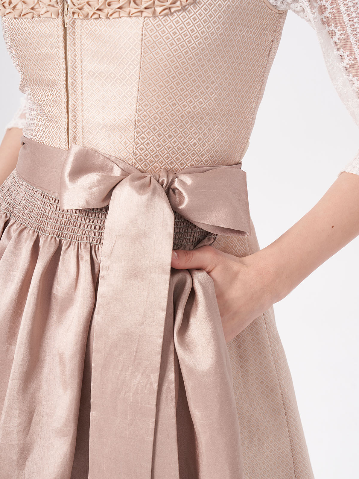 Damen Beige Gerader Ausschnitt Zwei verdeckte Eingriffstaschen Dirndl MILA